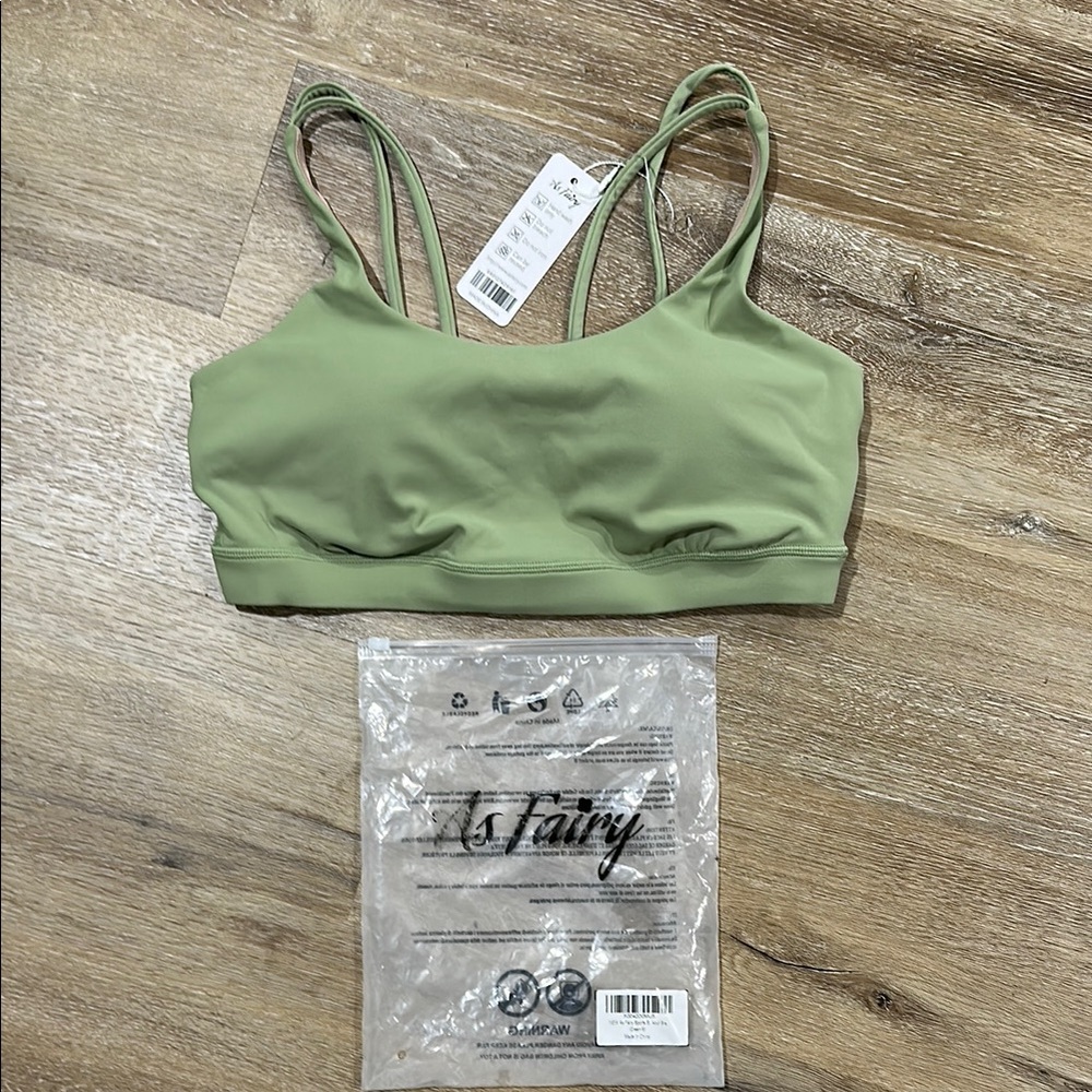 NWT Green Sports Bra - medium